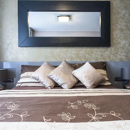 Luxury Apartment